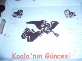 Melek Desenli Tepsi