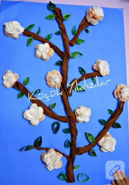 Bahar Dalı (Peçetelerden çiçek yapımı)