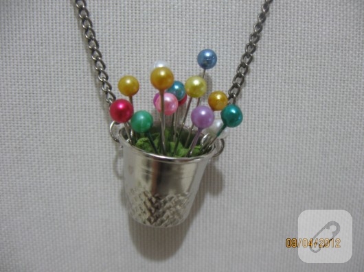 yüksük kolye