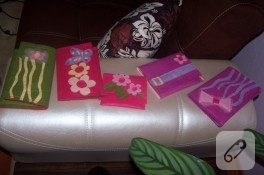 Keçeden Clutch ve Çiçek Buketim