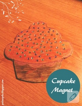 Cupcake Magnet
