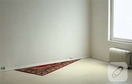 duvardan taşan halı