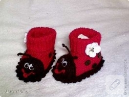 bebeklere patikler :)