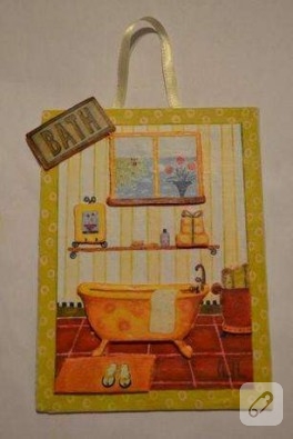 Banyo kapı süsü
