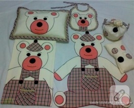 Ayıcık desenli bebek takımı