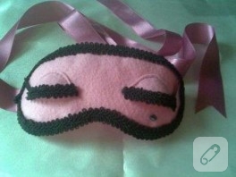 Pembe Keçe Uyku Gözlüğü