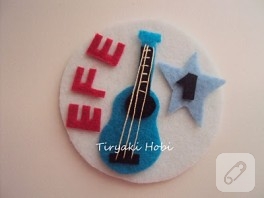 Keçe Magnet – Gitarlı