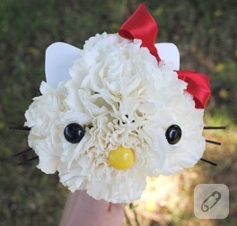 Hello Kitty Çiçek Buketi