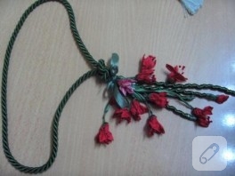 Kurdela Nakışı Kolye