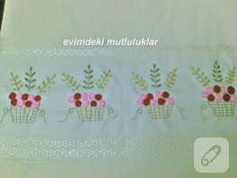 Kurdele nakışı poşetlikler ve havlu kenarı