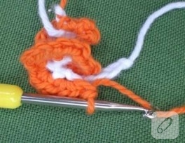 tığ işi spiral kolye