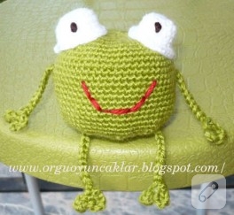 Amigurumi kurbağa