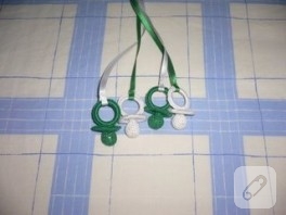Bebek mevlüdü için örgü emzik yapılışı
