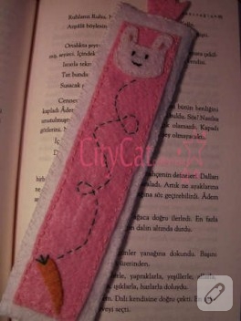 Keçeden Kitap Ayracı