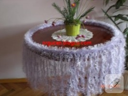 Sakallı İpten Fiskos Masası Örtüsü