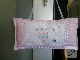 “Home Sweet Home” (Etamin Yastık)
