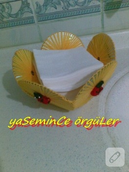 CD’den yaptığım uğur böcekli peçeteliğim