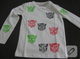Kumaş boyama – Ornitorenk Handmade sweatshirt boyamış