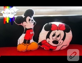 Mickey ve Minnie Mouse yastıkları