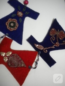 Keçe kaftanlı duvar süsü