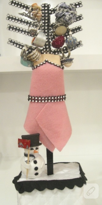 Yüzük askılığı