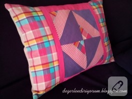 Patchwork renkli ekose yastık