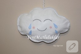 Keçe bulut kapı süsü