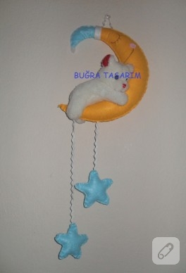 Keçe kapı süsü