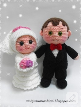 Amigurumi oyuncak gelin ve damat