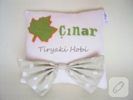 Keçe çınar yaprağı figürlü takı yastığı