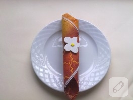Papatyalı kullan at peçete halkası