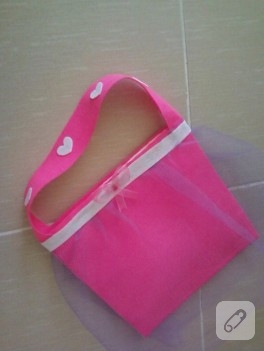 Çok pembe keçe çanta