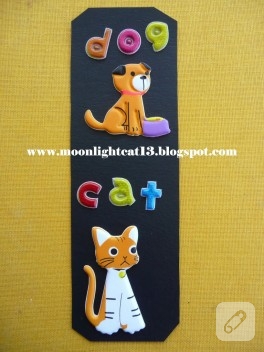 Kara defter sayfalarından kitap ayraçları