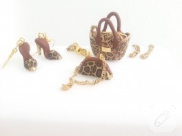 Leoparlar konuşuyor (fimo)