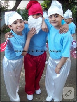 Şirinler kostümleri