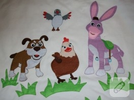 Aplikeli bebek battaniyesi