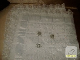 Pullu şifon bebek battaniyesi