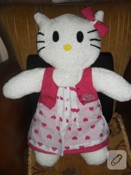 Hello Kitty oyuncak yapımı