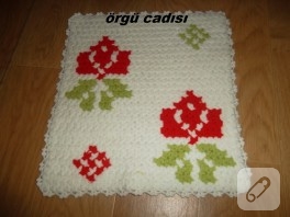 Çiçekli örgü lif