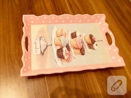 Cupcake desenli tepsi