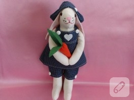 Bahçivan tavşan (kumaş oyuncak)