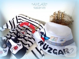 Rüzgar güllü denizci şapkası
