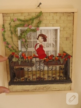 Çiçekli balkon – minyatür