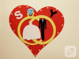 Keçeden alyanslı gelin damat araba kapı süsü