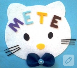 Hello Kitty keçe duvar süsü