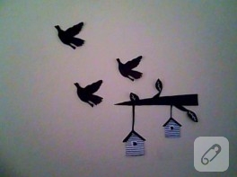 Sticker görünümlü duvar süsü