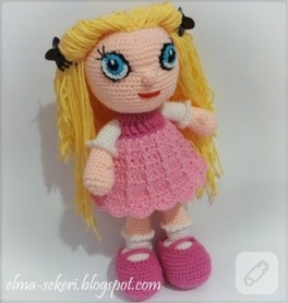 Amigurumi sarışın bebek