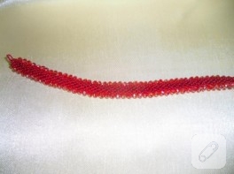 Kırmızı kristal hapishane işi bileklik