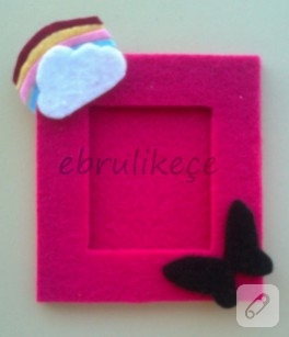 Pembe keçe magnet çerçeve