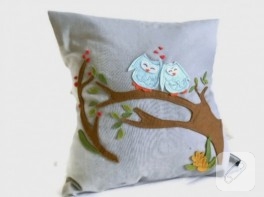 Baykuş aplikeli gri yastık